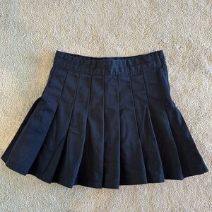 Brandy Melville Navy schoolgirl pleated skirt
